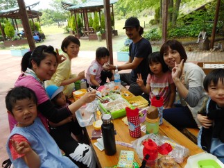 �e�q����